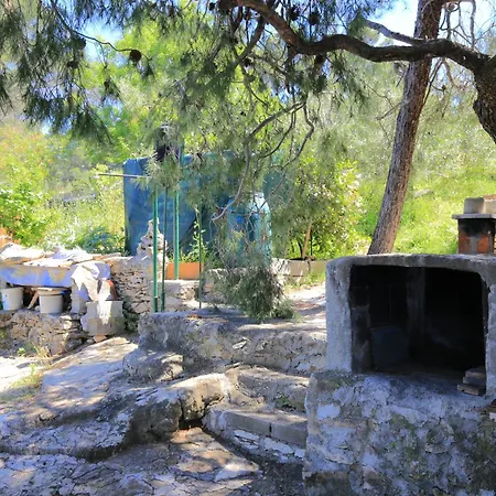 بيت للعطل Secluded Fisherman's Cove Ducac, Brac - 24291 *