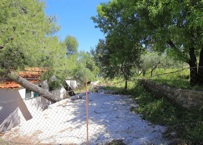 Secluded Fisherman's Cove Ducac, Brac - 24291 بوستيرا