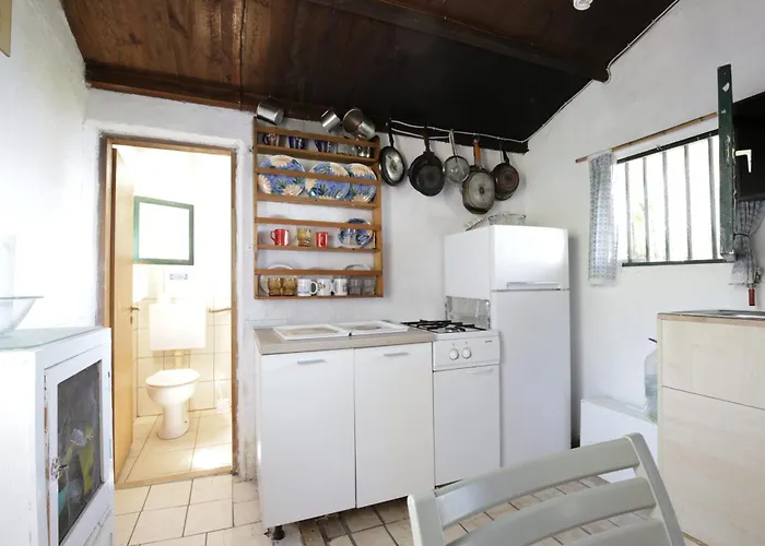 Secluded Fisherman's Cove Ducac, Brac - 24291 بوستيرا